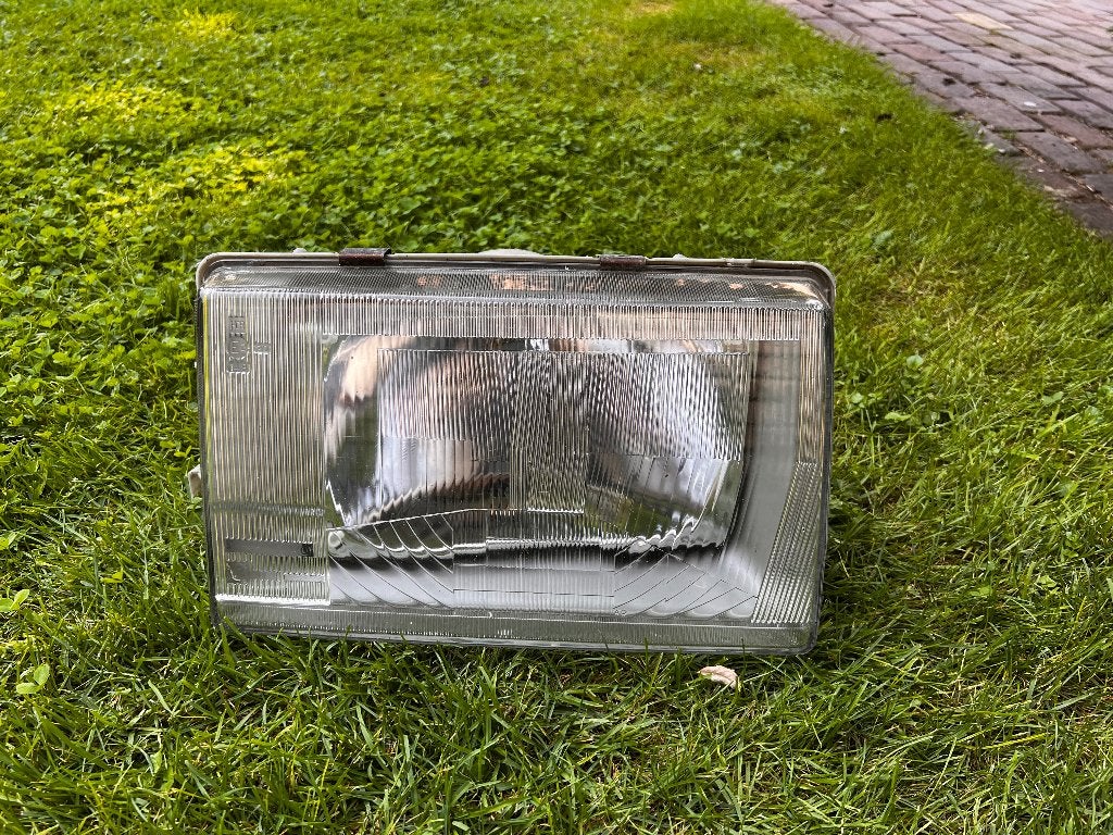 Koplamp  Volvo 240 links, Ophalen, Gebruikt, Volvo