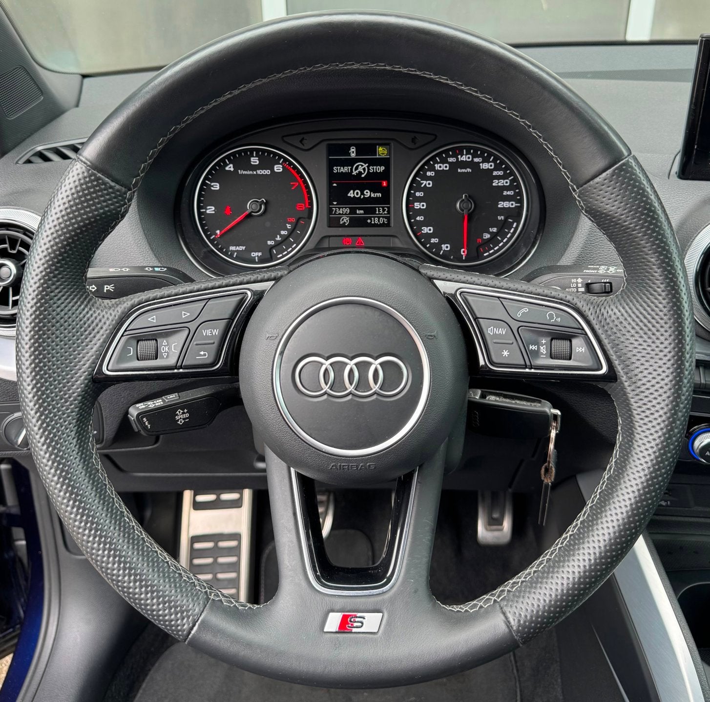 Foto 21 van Audi Q2 35 TFSI S-line Edition| Apple CarPlay | Camera | Dig