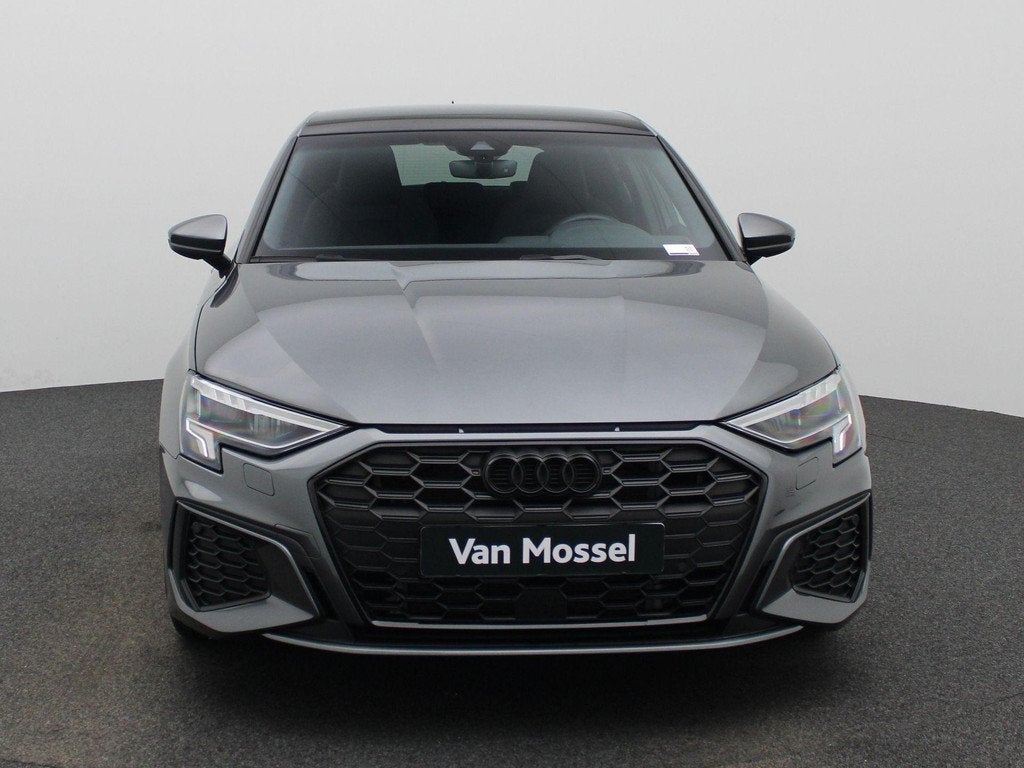 Audi A3 Sportback 45 TFSI e S edition Competition 245 PK | S, Auto's, Audi, 12 maanden, Gebruikt, Euro 6, Hybride Elektrisch/Benzine