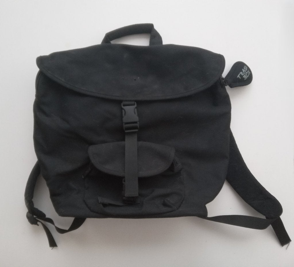 Zwarte rugzak Trash Box, 40 cm of meer, Gebruikt, Verzenden, 30 tot 45 cm