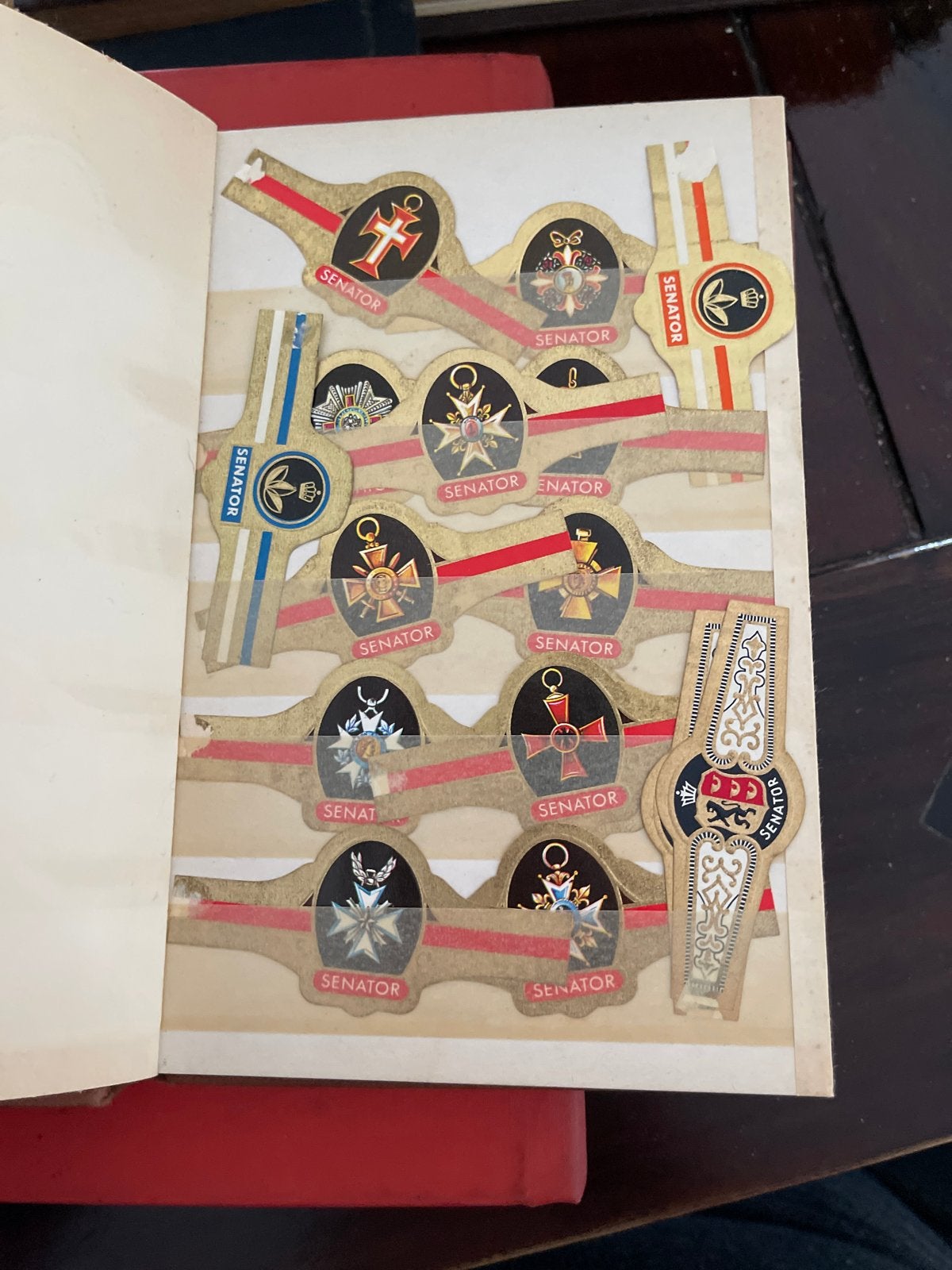 Sigarenbandjes, Verzamelen, Complete verzamelingen en Collecties, Ophalen of Verzenden
