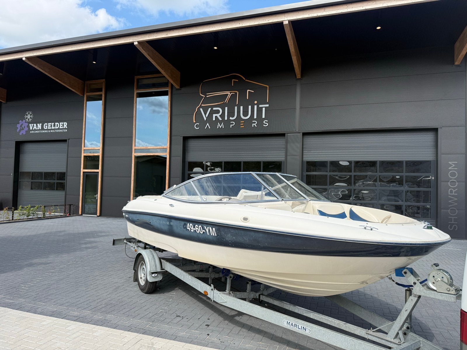 Bayliner 195 (2002) met 4.2L Mercruiser en gekeurde trailer, Watersport en Boten, Ophalen, Gebruikt, Bayliner