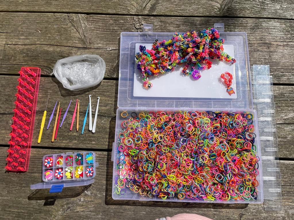 Loomset met hangertjes en haakjes, Ophalen of Verzenden, Zo goed als nieuw