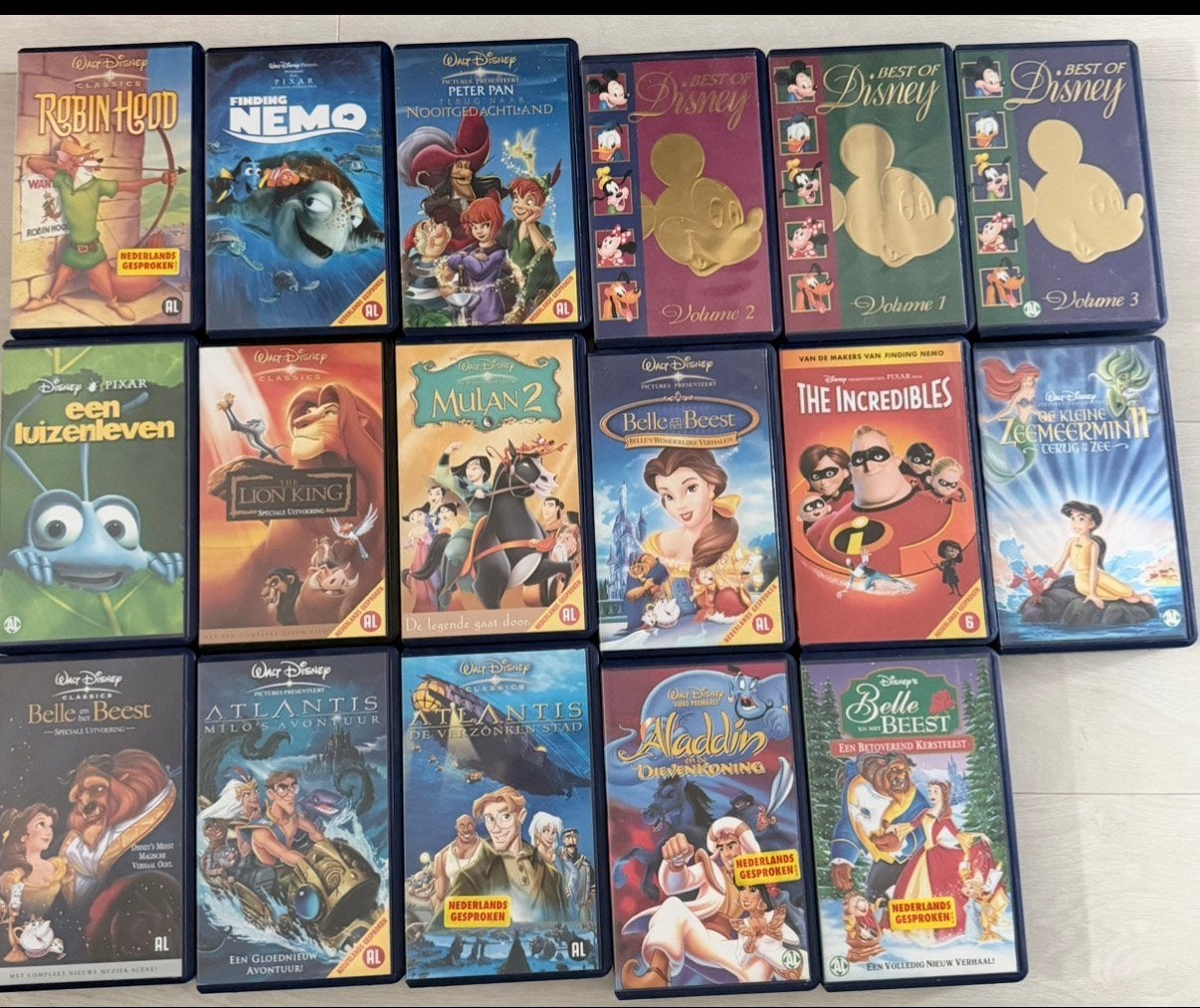 Disney VHS videobanden | 17 originele videobanden, Alle leeftijden, Ophalen, Zo goed als nieuw