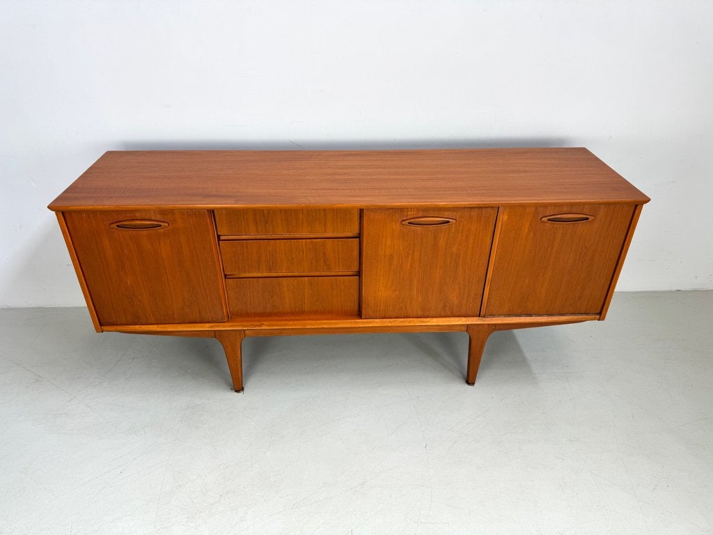 Vintage dressoir Jentique., Huis en Inrichting, Verzenden, 150 tot 200 cm, Teakhout, Zo goed als nieuw