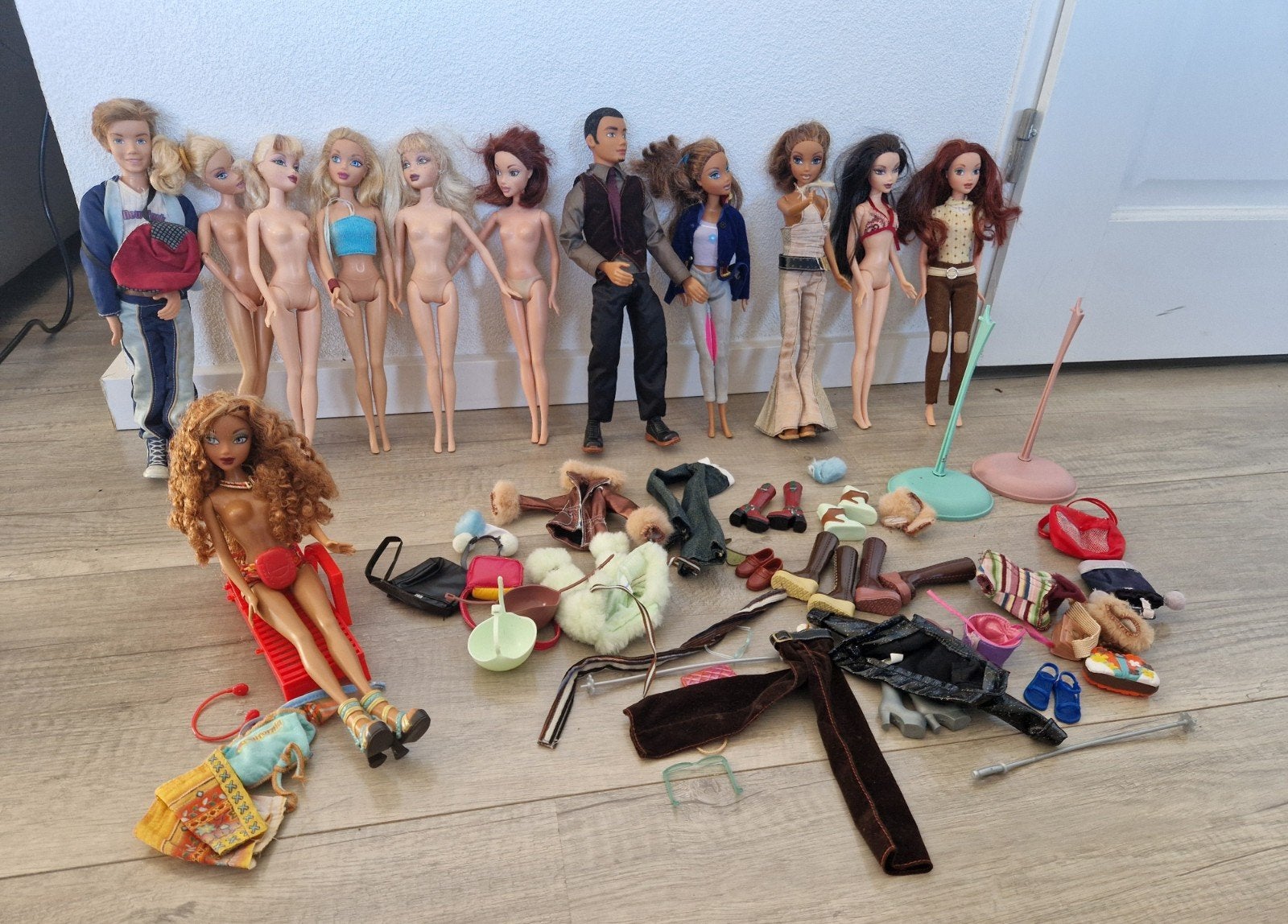 12 my scene mattel poppen accessoires pop hudson nolee, Kinderen en Baby's, Speelgoed | Poppen, Ophalen of Verzenden, Zo goed als nieuw