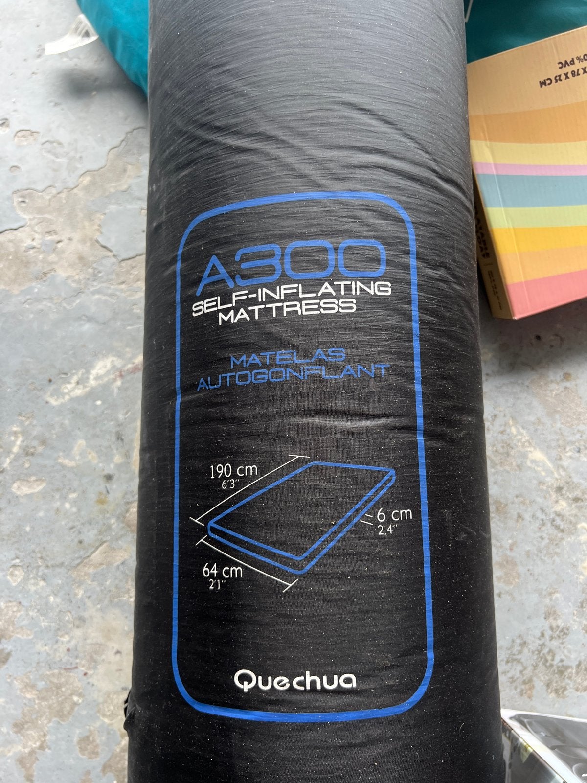 Quechua A300 Zelfopblaasbaar Matras - 1 Persoons, Ophalen, Zo goed als nieuw, 1-persoons