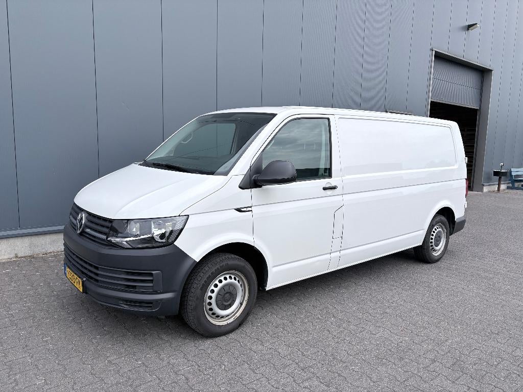 Volkswagen Transporter 2.0TDI 110KW 2017, Stof, Zwart, 4 cilinders, Wit