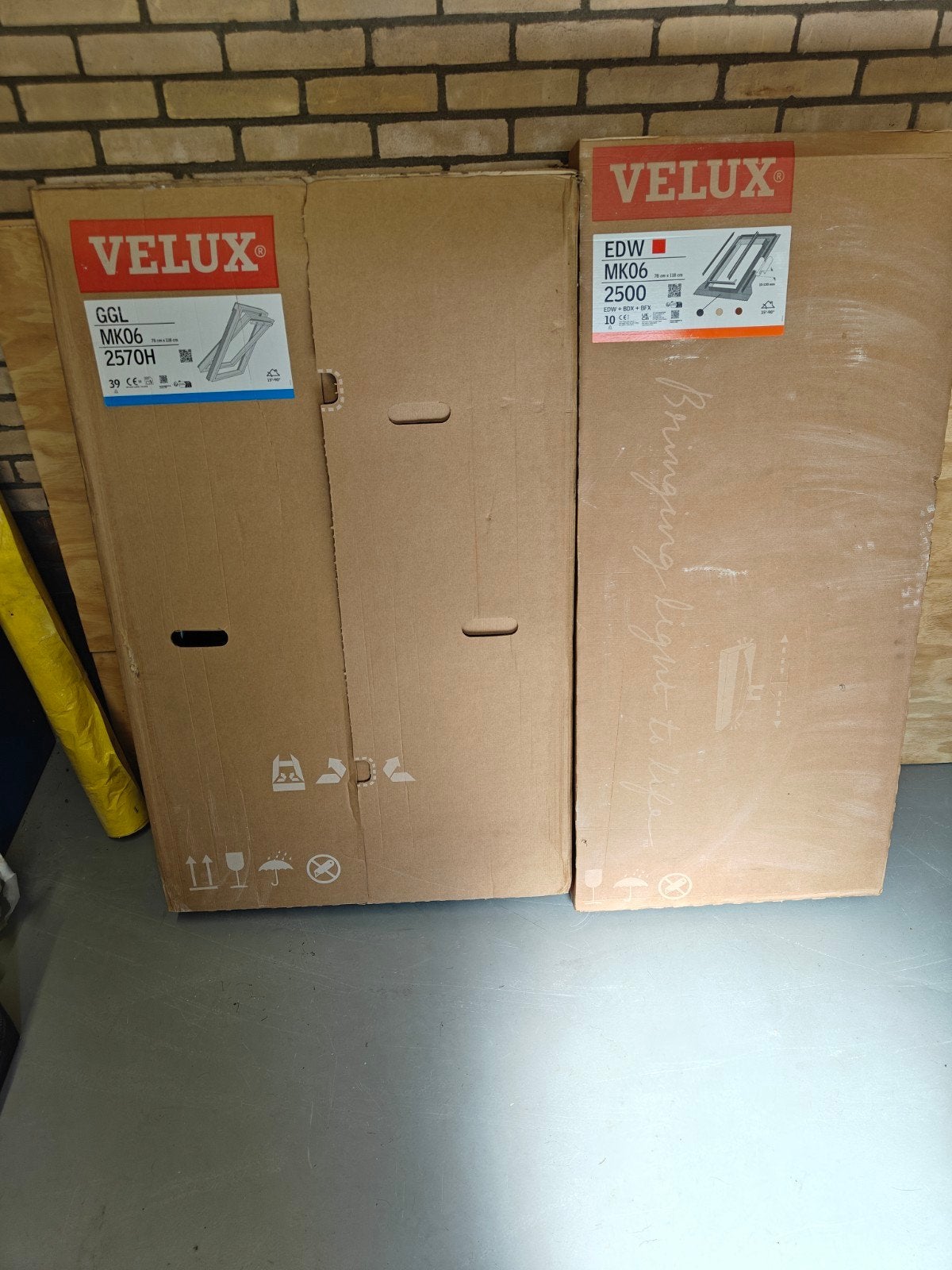 Velux Dakraam GGL MK06 2570H - Nieuw in doos, Doe-het-zelf en Verbouw, Glas en Ramen, Ophalen, 80 tot 120 cm, 80 tot 120 cm, Nieuw