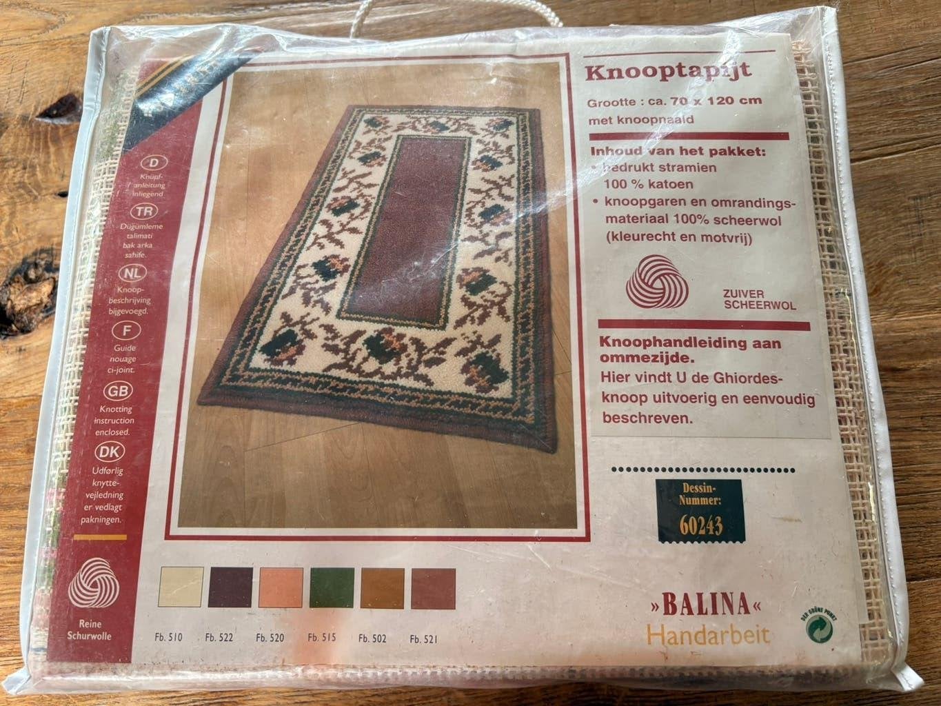 Vintage smyrna knooppakket compleet! Zuiver wol! 70 x 120 cm, Ophalen of Verzenden, Zo goed als nieuw, Breien of Haken, Overige typen