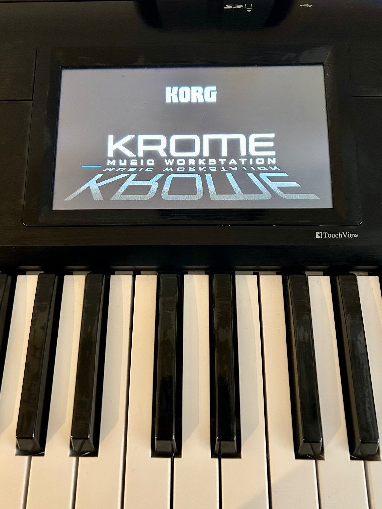 Korg Krome 61 + Tas, Ophalen, 61 toetsen, Korg, Zo goed als nieuw