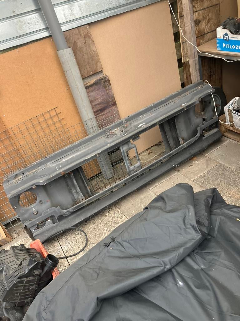 Chevrolet squard body front radiateursupport, Ophalen of Verzenden