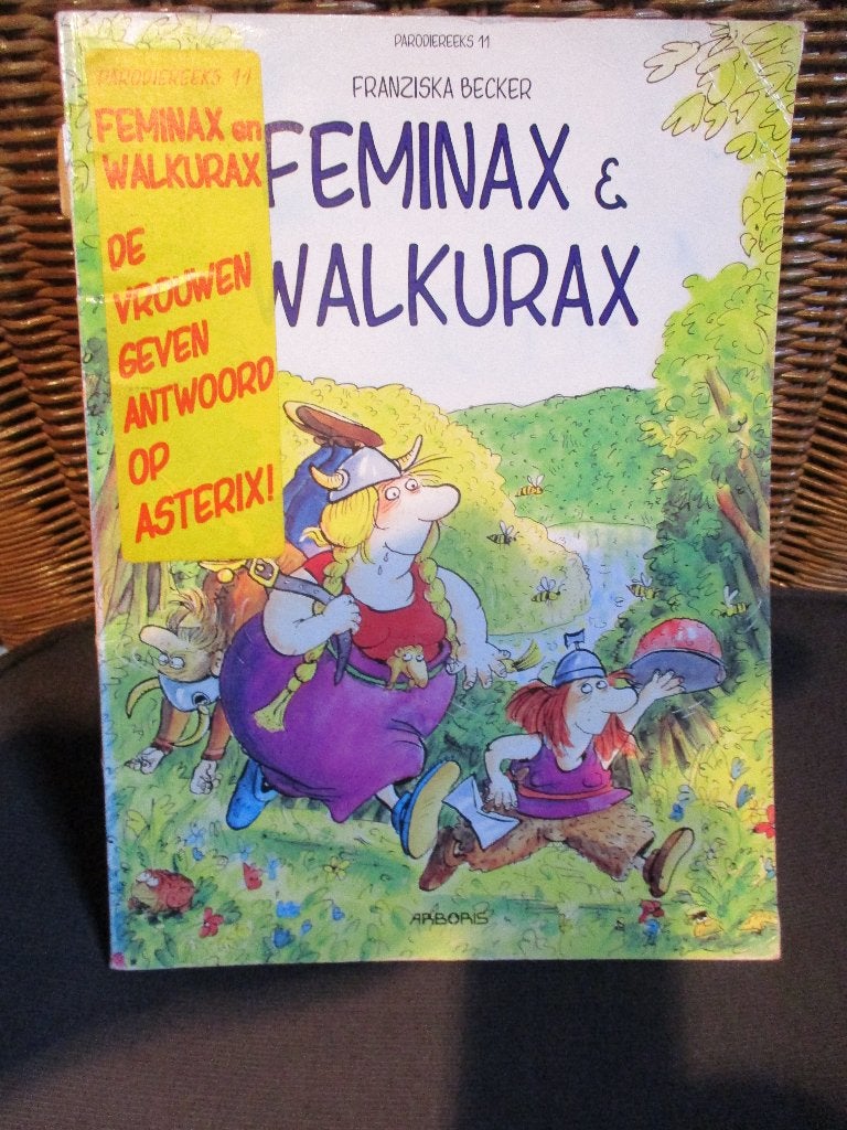 Feminax & Walkurax (Parodiereeks), Eén stripboek, Ophalen of Verzenden, Gelezen