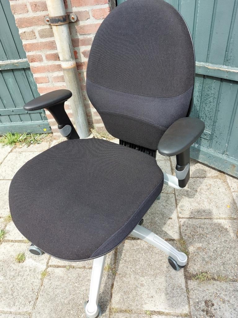 RH Ergonomische bureaustoel, Huis en Inrichting, Bureaustoelen, Ophalen of Verzenden, Gebruikt, Zwart