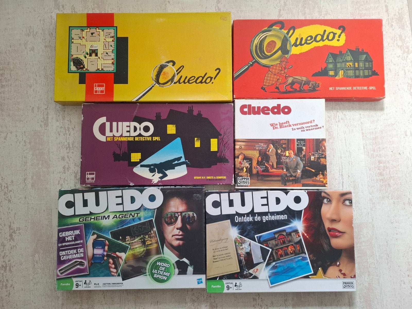 6 soorten CLUEDO spel, Hobby en Vrije tijd, Gezelschapsspellen | Bordspellen, Vijf spelers of meer, Ophalen of Verzenden, Zo goed als nieuw