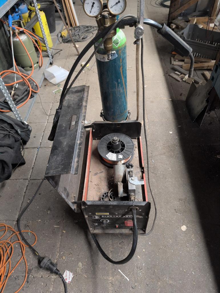 Elektra Beckum 120/15 mig CO2 lasapparaat, Doe-het-zelf en Verbouw, Gereedschap | Lasapparaten, Ophalen, Gebruikt, Co2