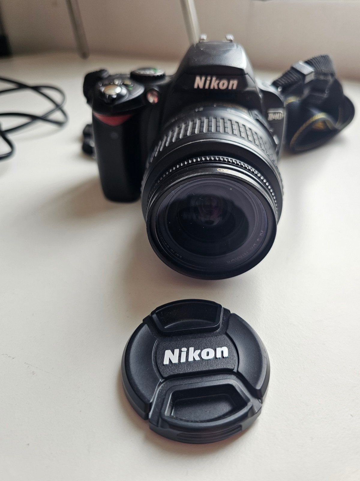 Nikon D40, Ophalen of Verzenden, Batterij