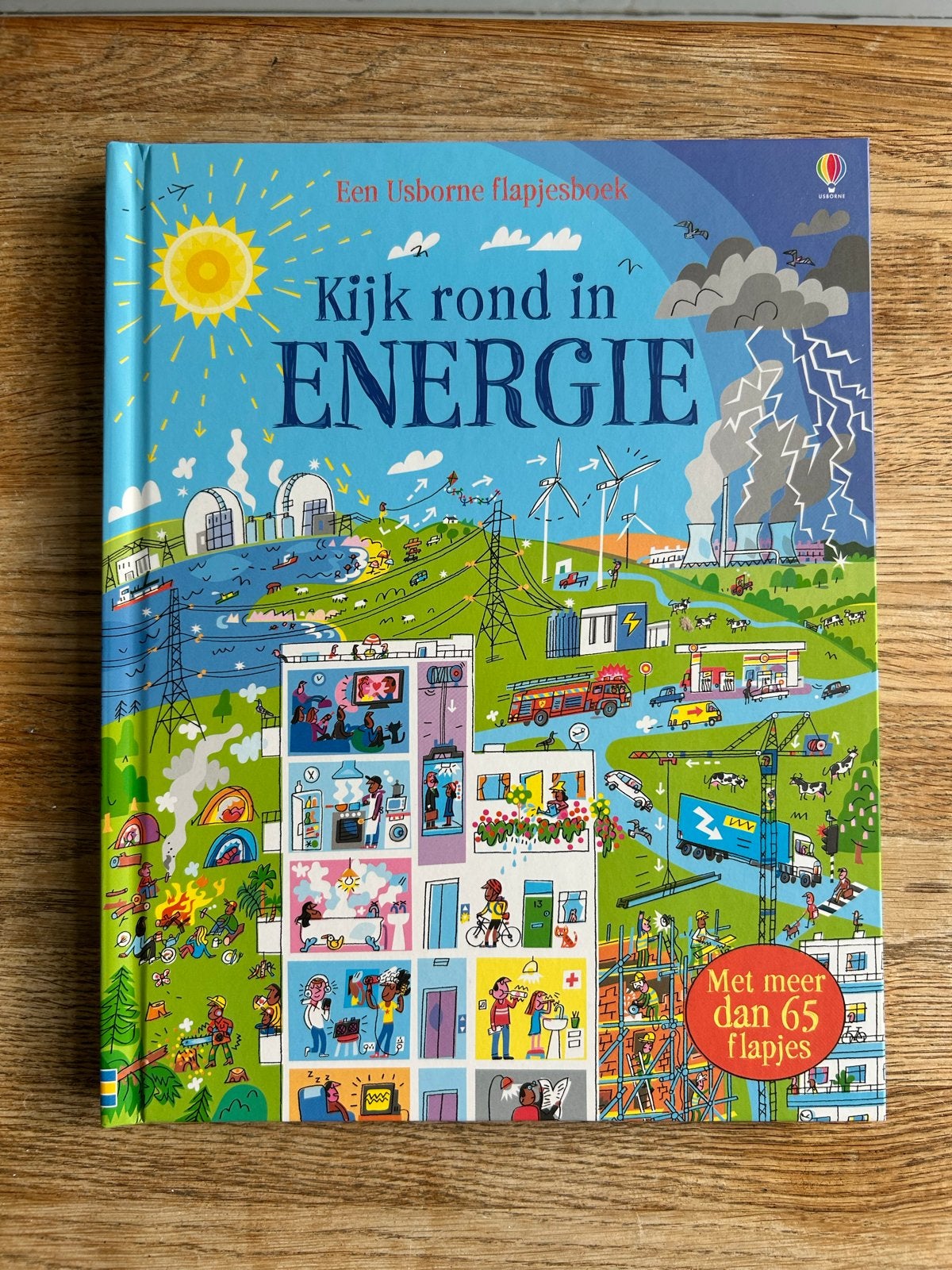 Kijk rond in ENERGIE - Usborne flapjesboek, Boeken, Ophalen of Verzenden, Zo goed als nieuw, Non-fictie