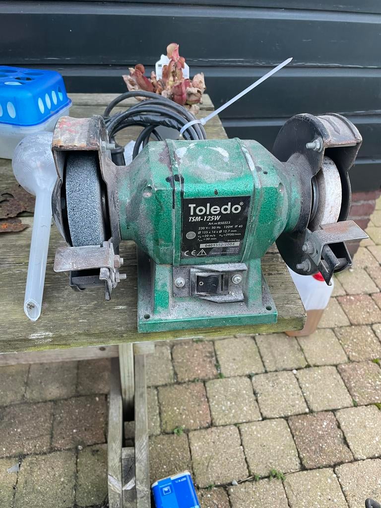 Toledo TSM-125W werkbankslijpmachine, Doe-het-zelf en Verbouw, Gereedschap | Slijpmachines, Ophalen, Gebruikt, Minder dan 700 watt