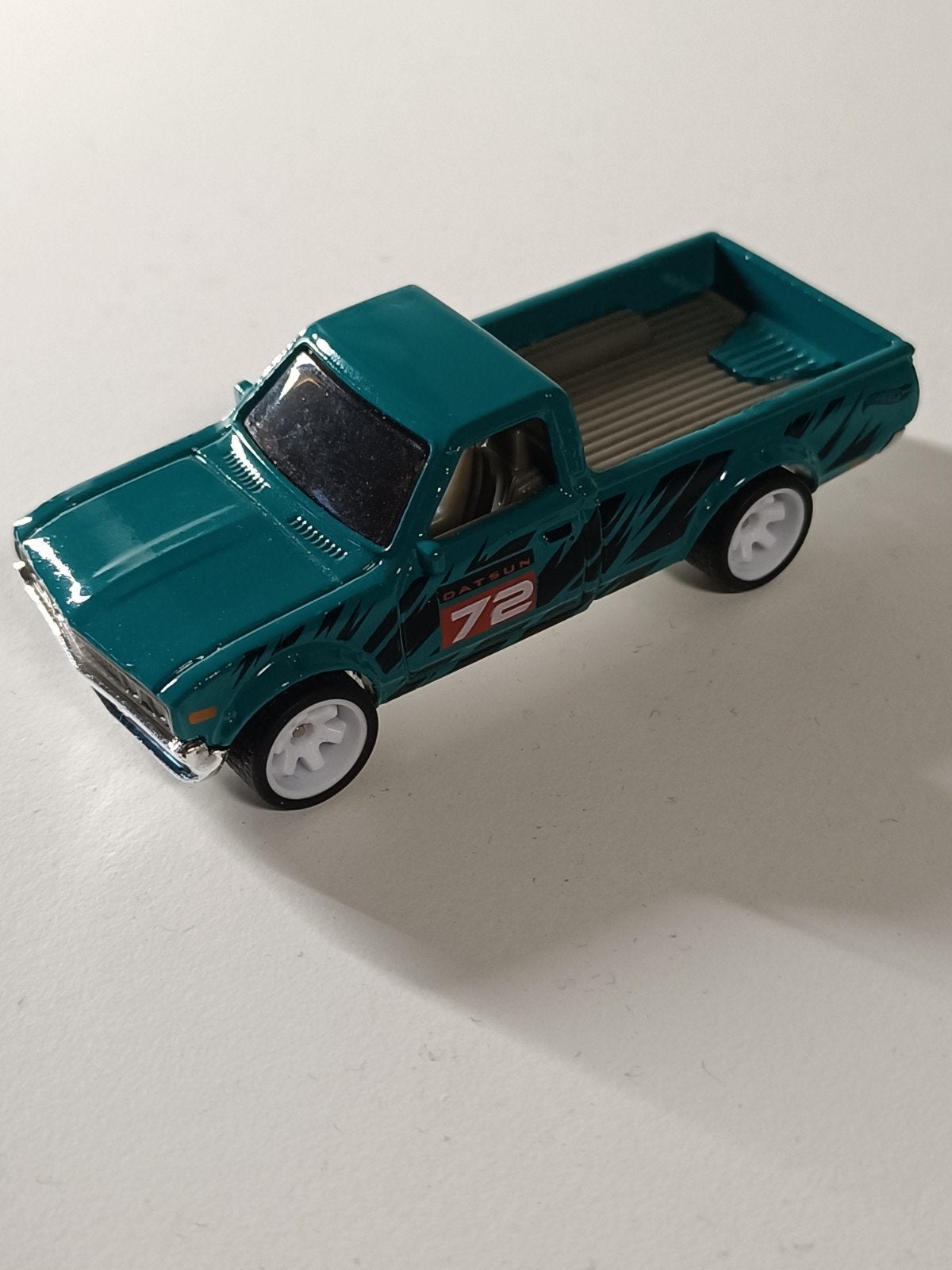 Hot Wheels Datsun 620 - Eigen custom met realriders, Ophalen of Verzenden
