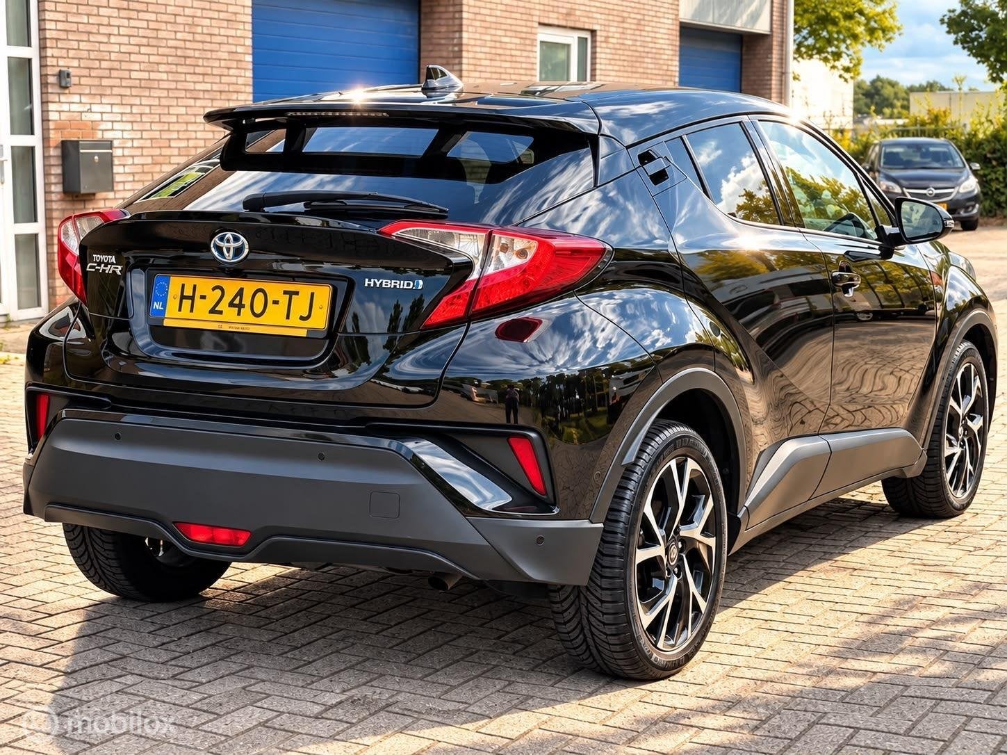 Toyota C-HR 1.8 Hybrid Executive BJ 2019, LED, 100% Dealer o, Auto's, Dealer onderhouden, Euro 6, 4 cilinders, 26 km/l