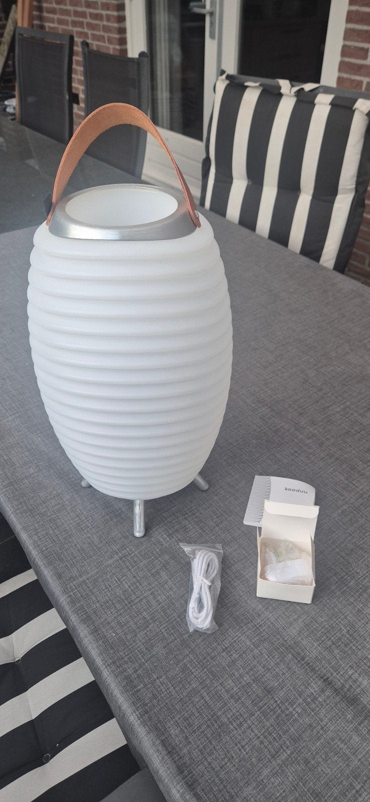 Kooduu Synergy S-serie LED lamp met Bluetooth speaker, Huis en Inrichting, Wit, Overige merken, Kunststof, Overige fittingen