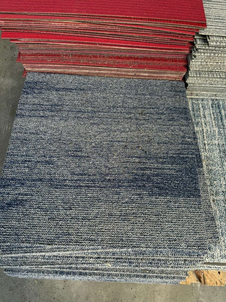 Partij gebruikte tapijttegels blauw/grijs 11m2, Gebruikt, Niet ingevuld, Tapijttegels, Blauw