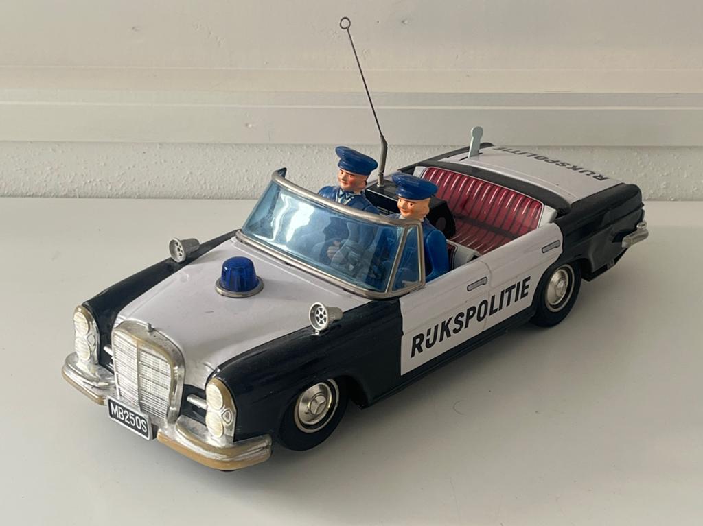 Blikken speelgoed Daiya Rijkspolitie Mercedes Auto Japan, Verzamelen, Speelgoed, Verzenden, Gebruikt