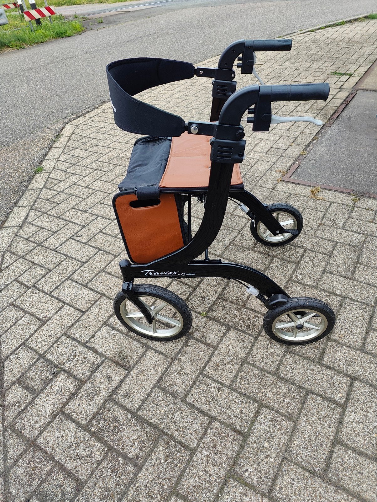 Travixx traveller rollator maat M, Diversen, Rollators, Ophalen of Verzenden