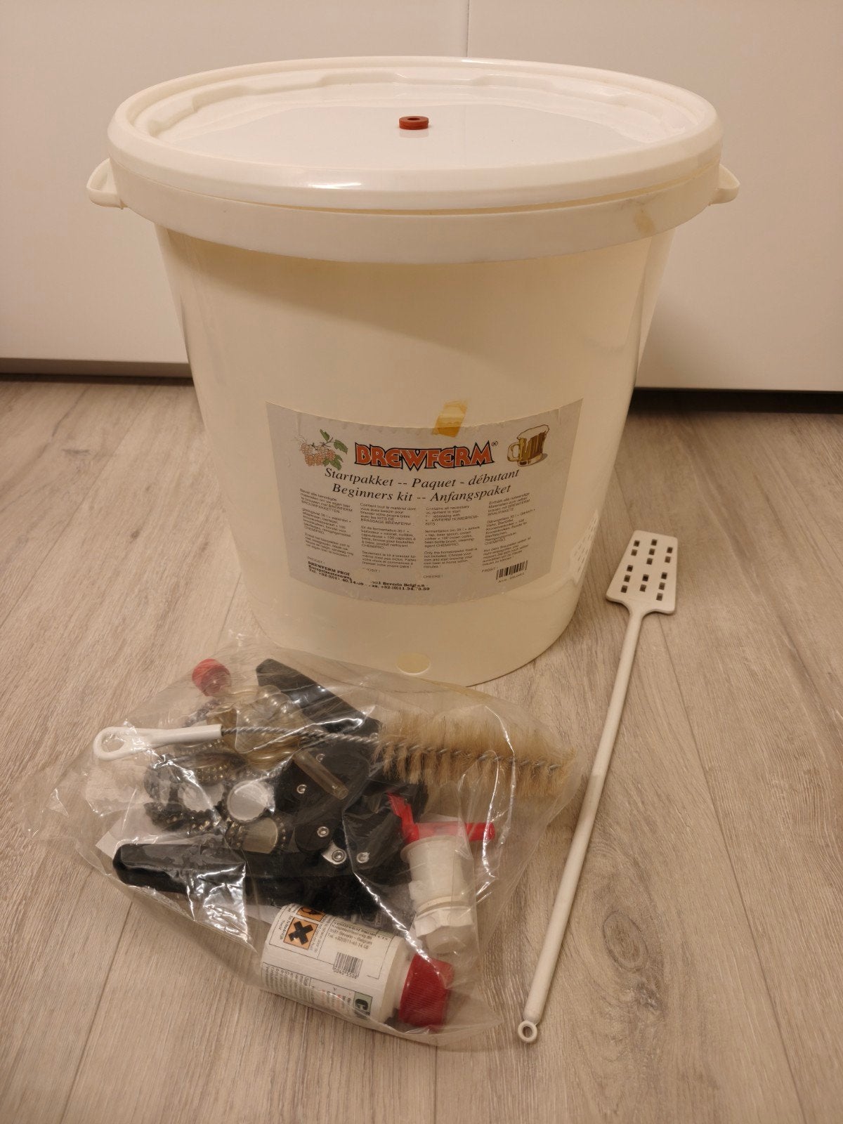Nieuw: Brewferm startpakket om bier te brouwen met 35l vat, Ophalen, Zo goed als nieuw