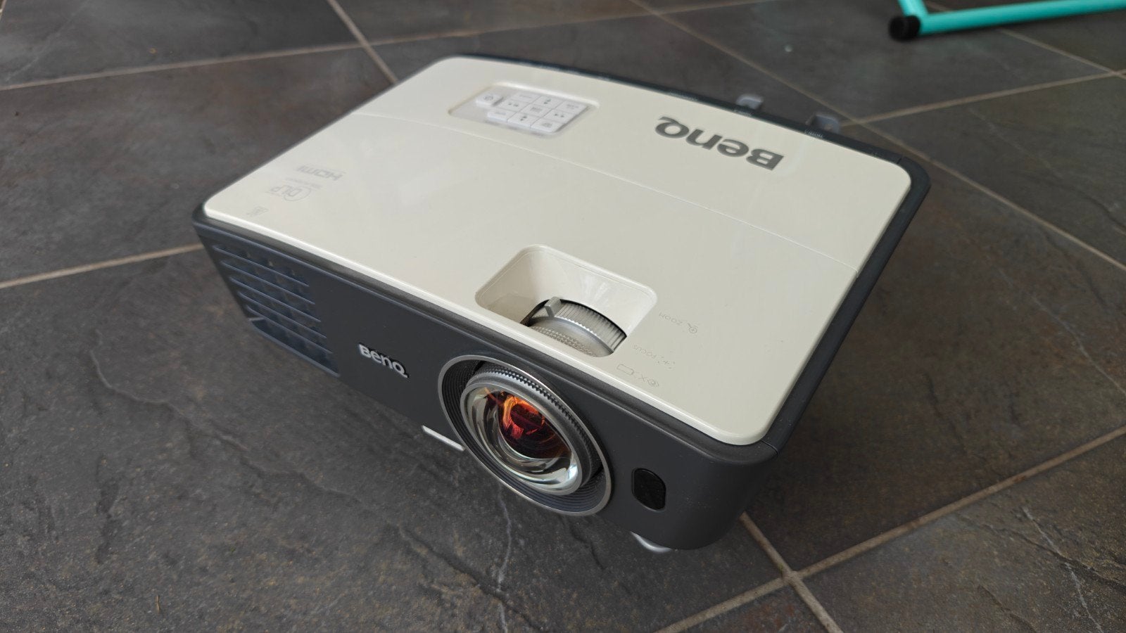 BenQ DLP Projector -  HD Ready  Beamer, Ophalen, HD (720), BenQ, Zo goed als nieuw