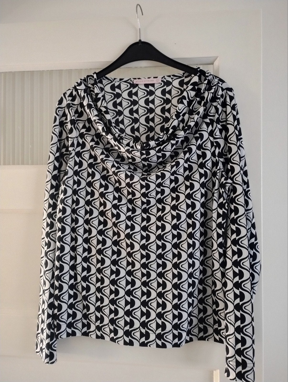Shirt van Studio Anneloes, maat L., Studio Anneloes, Zwart, Maat 42/44 (L), Ophalen of Verzenden
