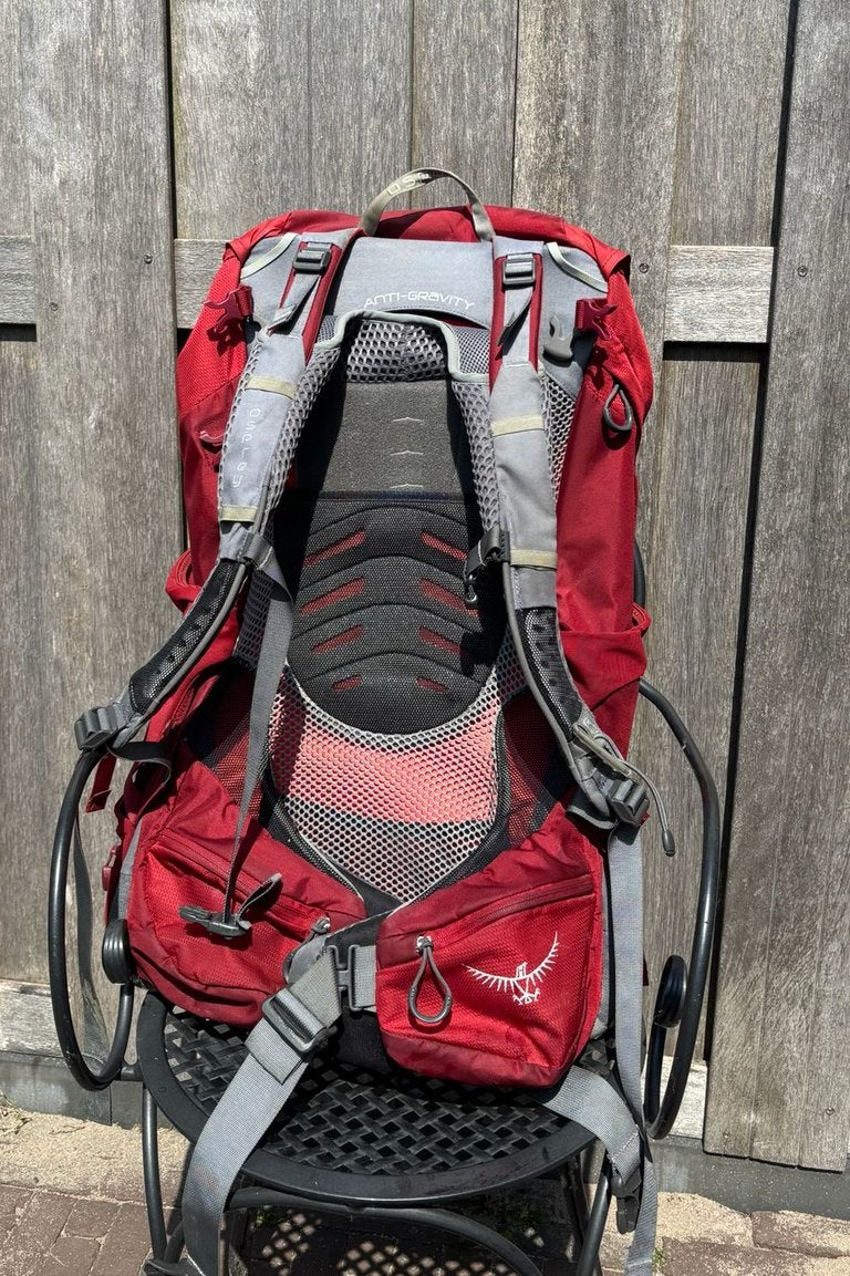 Osprey Ariel 55 AG Rugzak Dames Rood, Ophalen, Zo goed als nieuw, Rugzak