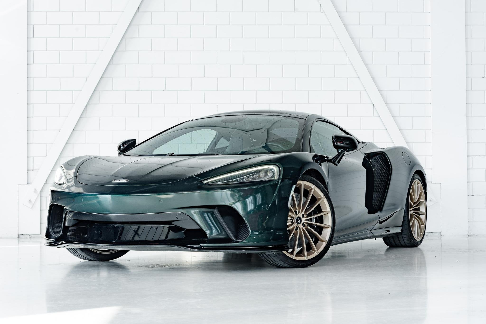 McLaren GT 4.0 V8 l B&W Audio l Pano | Ceramic | Carbon l Li, Auto's, Achterwielaandrijving, 3994 cc, Leder, Bedrijf