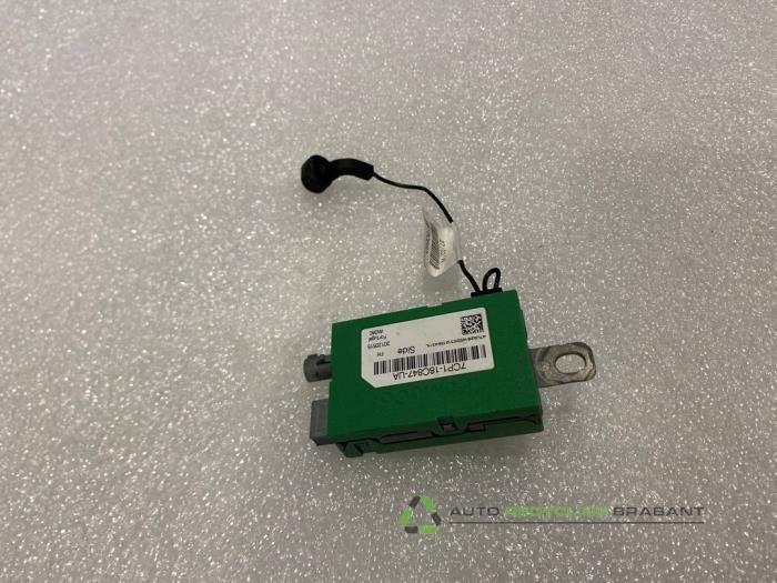 Antenne Versterker van een Ford Focus, Gebruikt, -, -, Ophalen of Verzenden