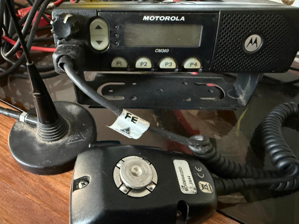 Motorola mobilofoon, Ophalen of Verzenden, Gebruikt, Zender en Ontvanger