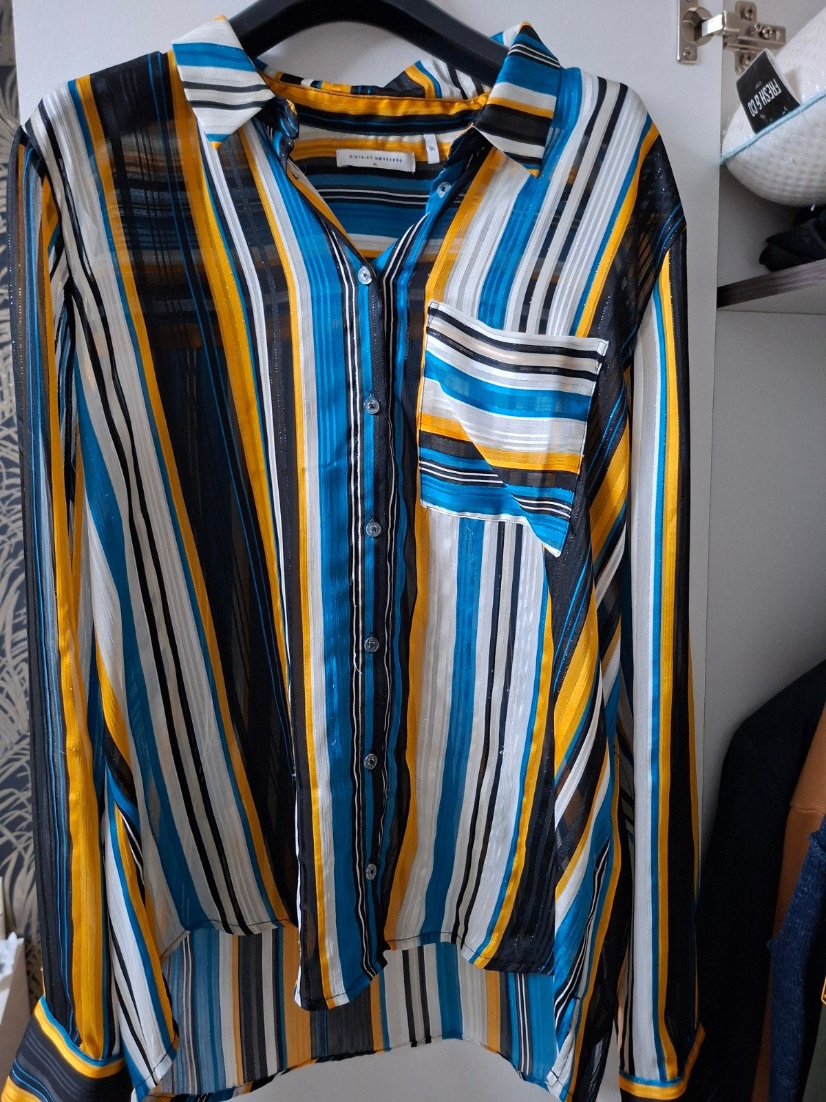 Gestreepte blouse van DIVIDED by H&M, Maat 38/40 (M), Meerkleurig, Ophalen of Verzenden, Zo goed als nieuw
