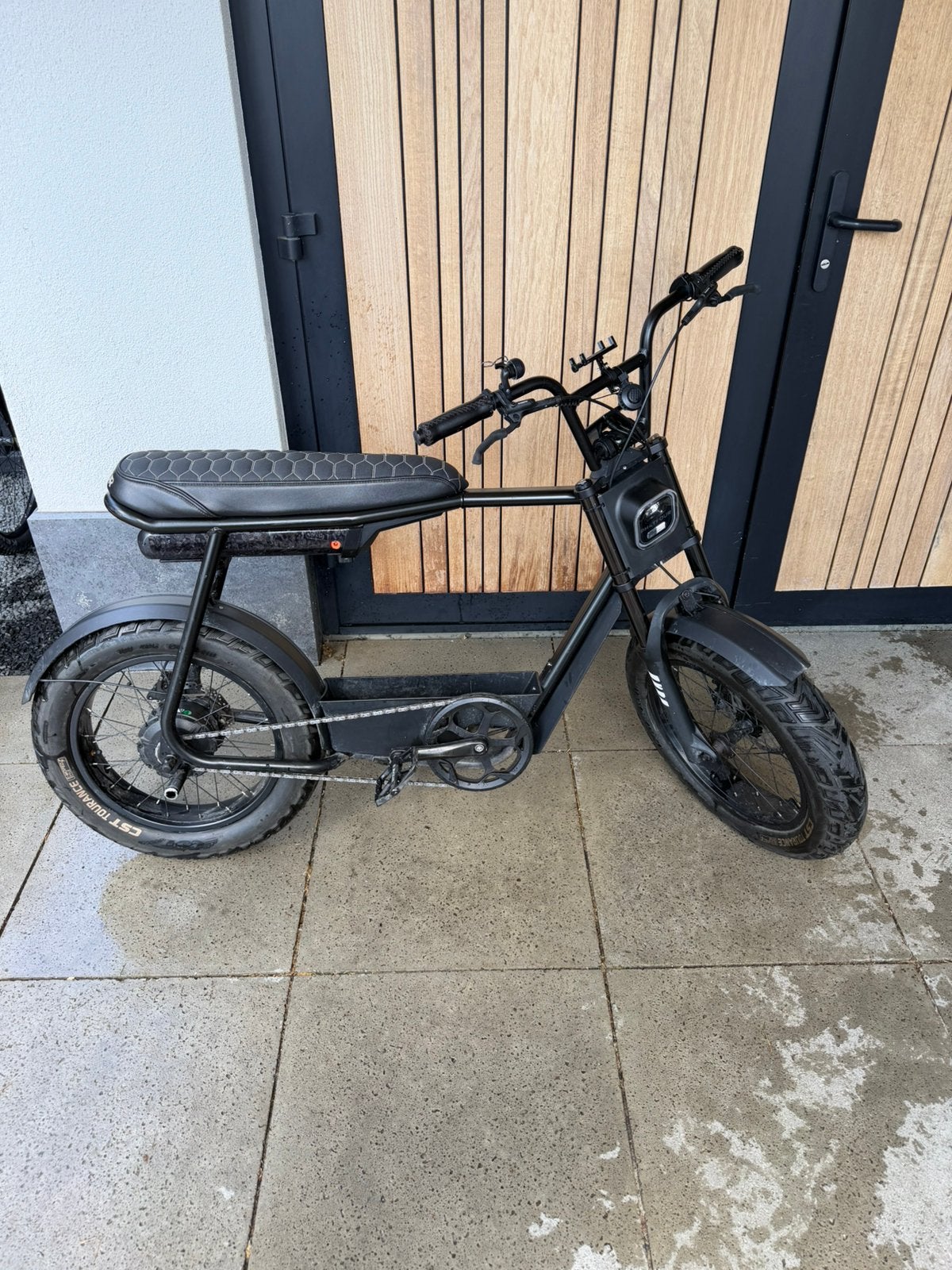 Phatfour flx (1200km), Zo goed als nieuw, 59 cm of meer, 50 km per accu of meer, Ophalen