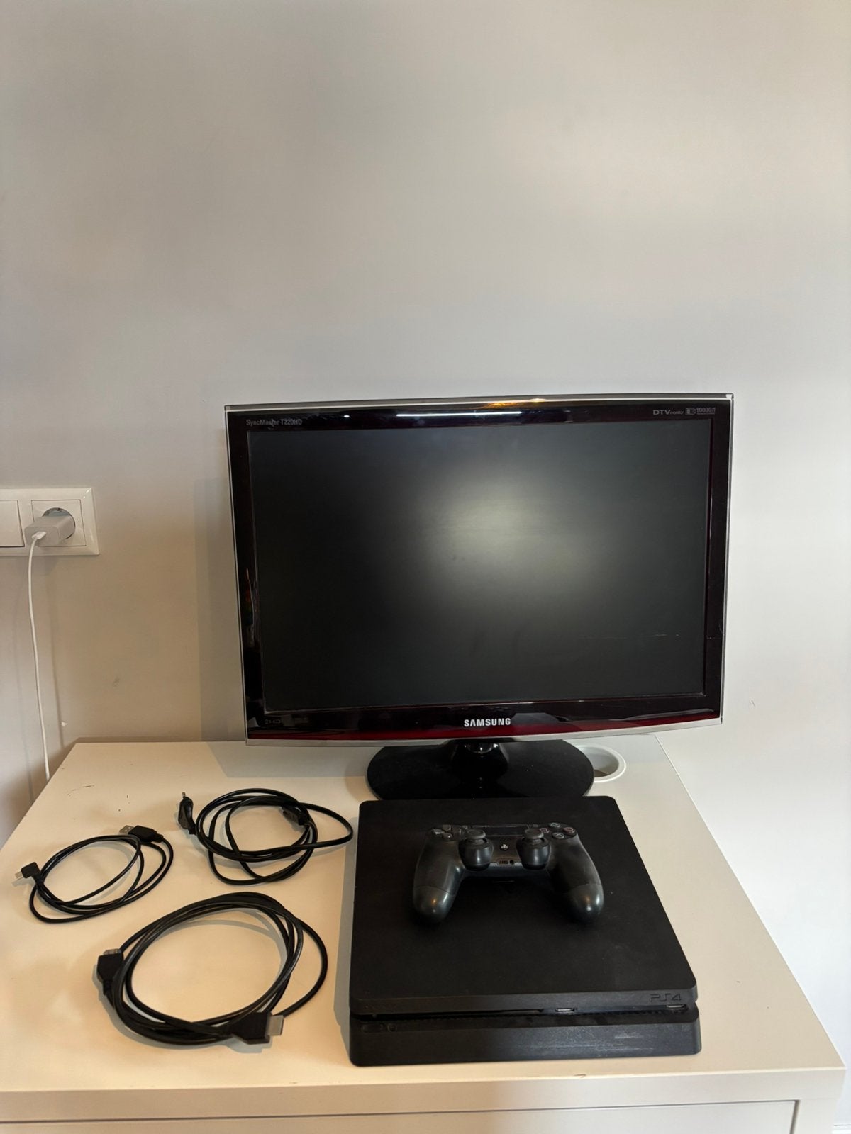 Playstation 4 slim, Spelcomputers en Games, Spelcomputers | Sony PlayStation 4, Ophalen of Verzenden, Met 1 controller, Slim, 500 GB