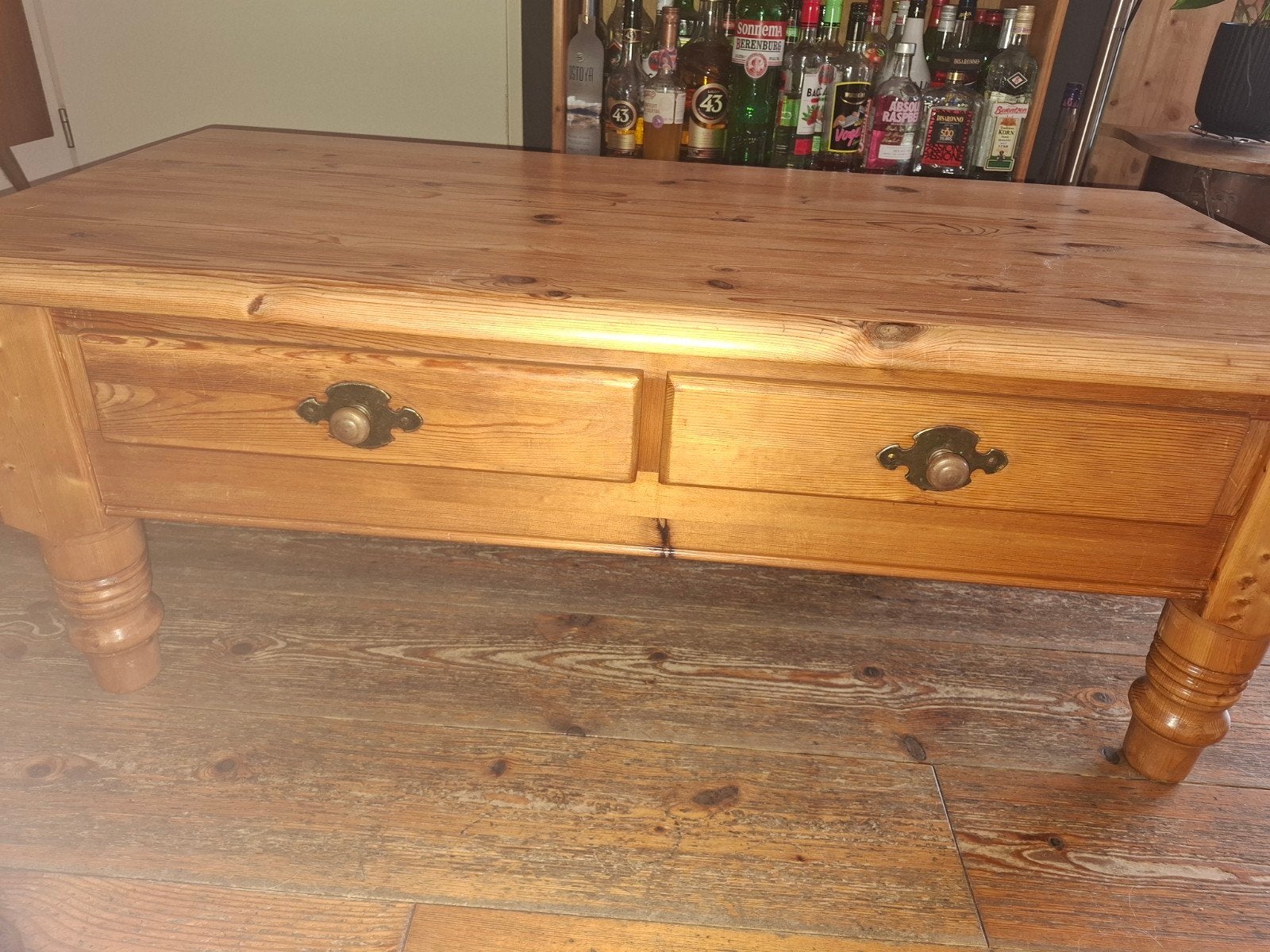 Massief houten salontafel met lades, Ophalen, Gebruikt, 100 tot 150 cm, 50 tot 100 cm