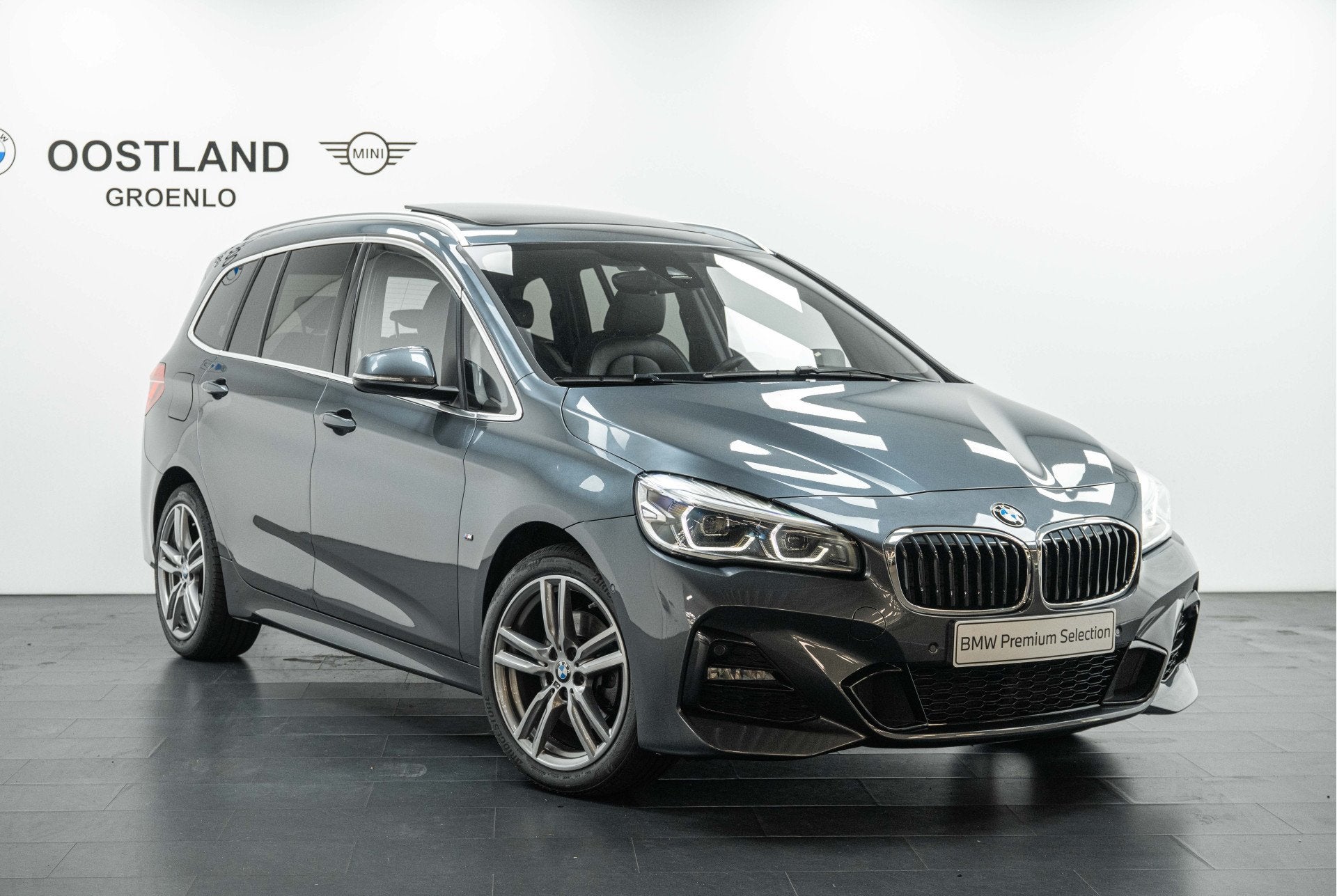 BMW 2 Serie Gran Tourer 218i 7p. High Executive M Sport Auto, Auto's, Dealer onderhouden, 7 stoelen, 19 km/l, 1470 kg