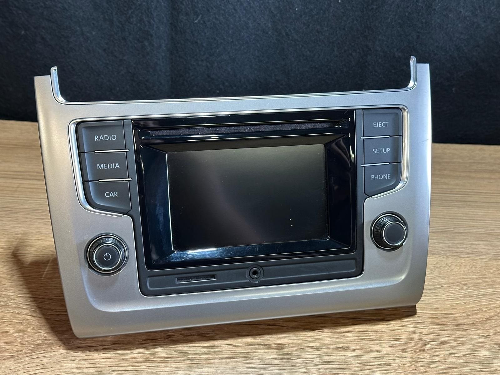 Volkswagen Golf 7 Radio met Front, -, -, Ophalen of Verzenden, Zo goed als nieuw