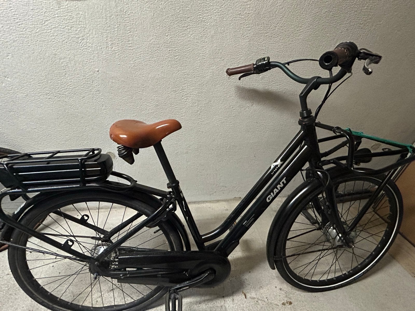Giant Triple X Elektrische Damesfiets, Gebruikt, 51 tot 55 cm, 30 tot 50 km per accu, Giant