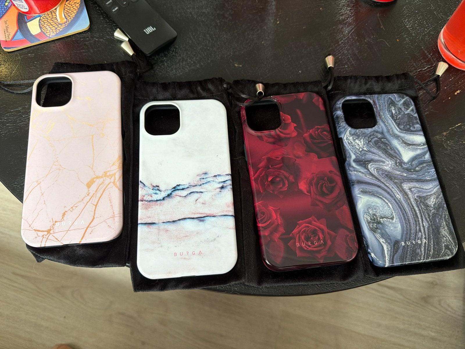 Burga iPhone Hoesjes - Diverse Designs, Ophalen, Hoesje of Tasje, Burga, Meerkleurig