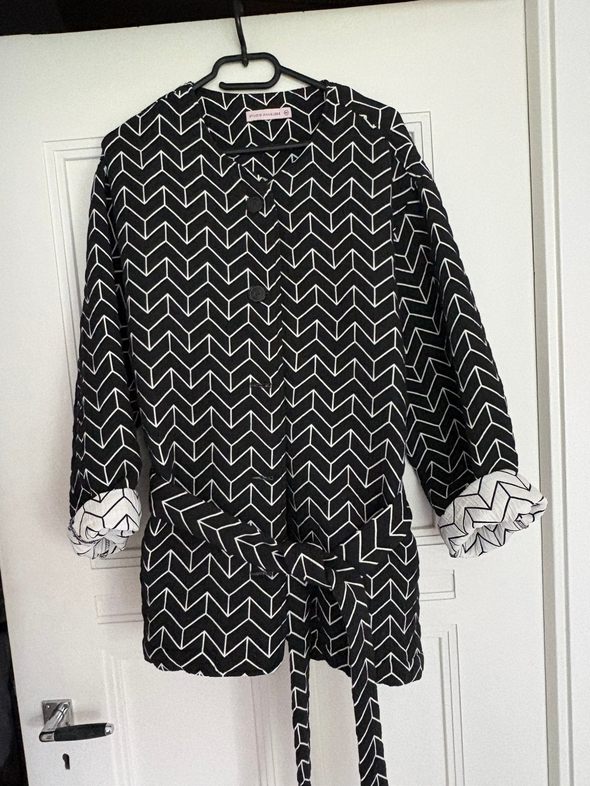 Super leuk gewatteerd  jasje van studio Anneloes, Kleding | Dames, Truien en Vesten, Ophalen of Verzenden, Zo goed als nieuw, Maat 46/48 (XL) of groter