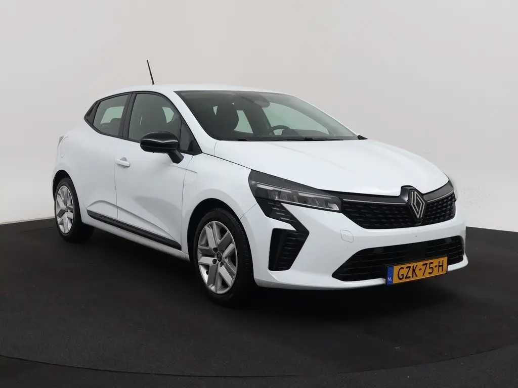 Renault - Clio - 1.6 ETFH 145 evolut. - Car - 2024|GZK-75-H|, Automaat, Gebruikt, Euro 6, Overige brandstoffen