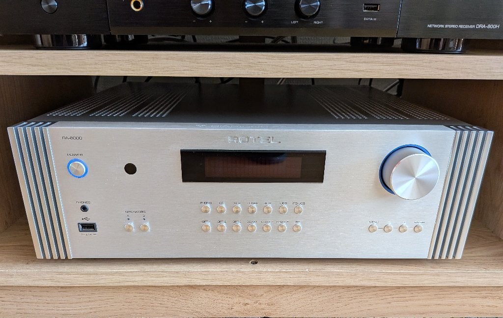 Rotel RA-6000 (Diamond Series - 2x200w), Overige merken, Ophalen of Verzenden, Zo goed als nieuw, 120 watt of meer