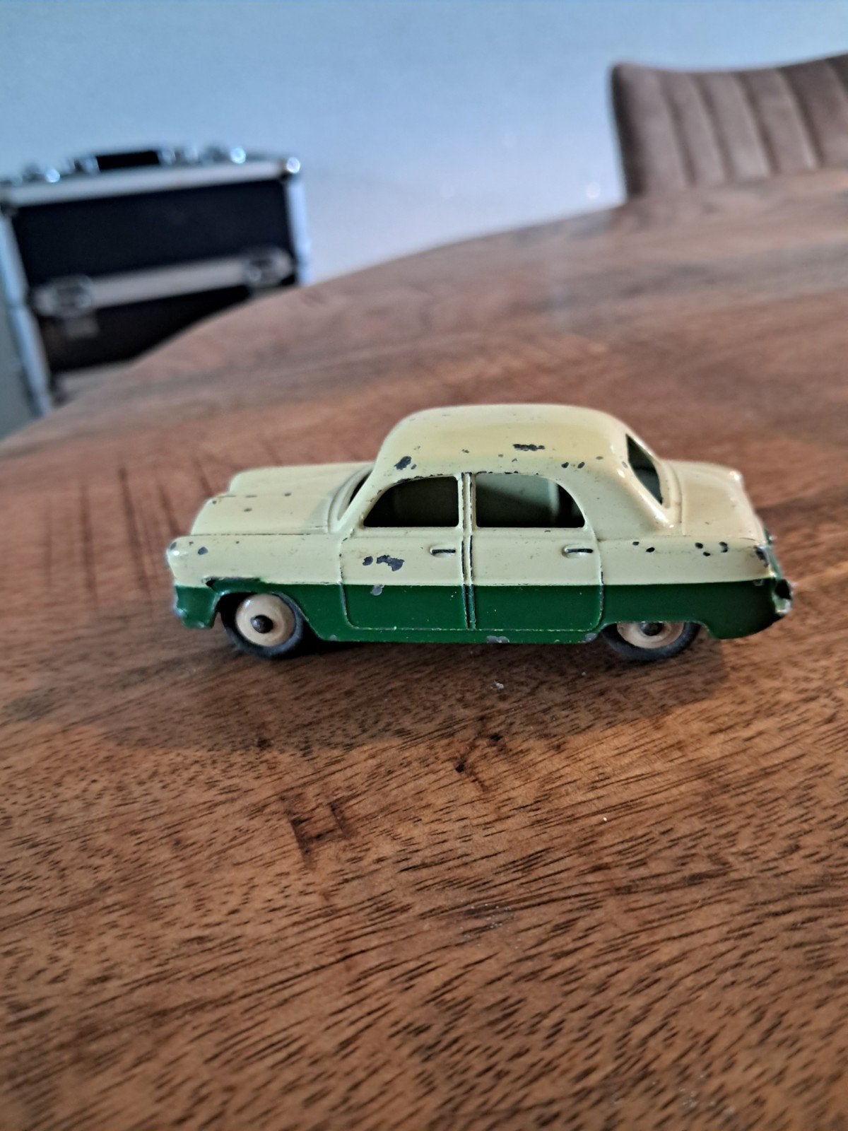 Dinky Toys Ford Zephyr - Vintage Speelgoedauto, Verzenden, Gebruikt, Auto