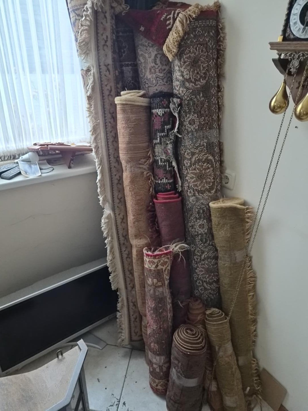 partij diverse tapijten en vloerkleden - Verschillende stijl, Huis en Inrichting, Ophalen, Gebruikt, 100 tot 150 cm, 50 tot 100 cm