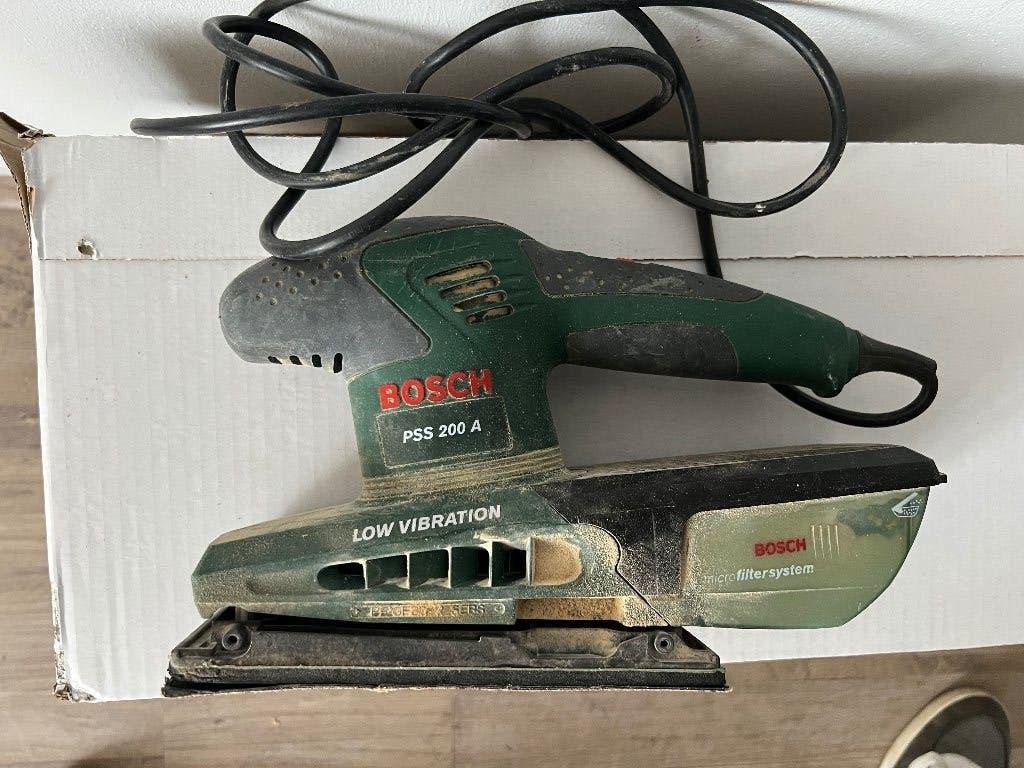 Bosch PSS 200 A vlakschuurmachine, Ophalen of Verzenden, Gebruikt, Minder dan 600 watt, Vlakschuurmachine